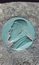 Lektor Karl Starbäcks gravvård